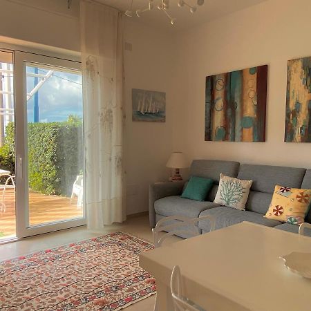 Villetta Frontemare Torre Suda Salento Экстерьер фото